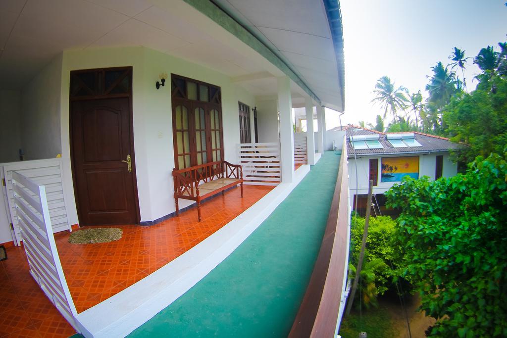 Mother'S Place Nimala Hikkaduwa Exterior foto